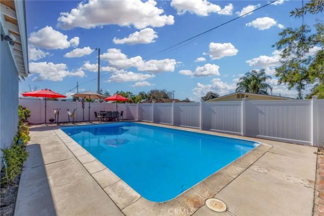 1003 Lawton, Redlands, CA 92374