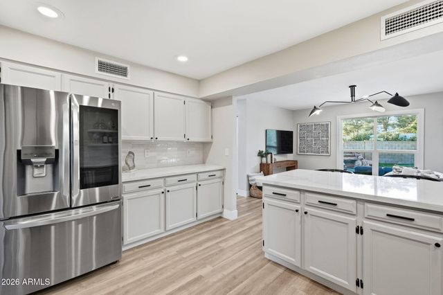 15233 N 51ST Street, Scottsdale, AZ 85254