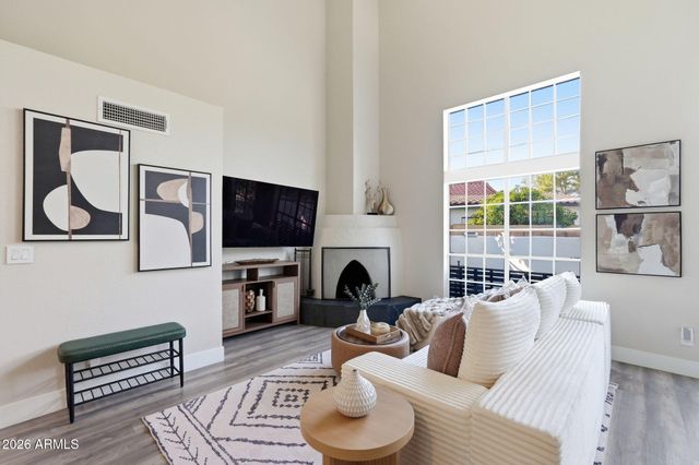 15233 N 51ST Street, Scottsdale, AZ 85254