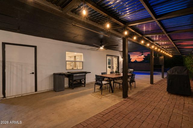 15233 N 51ST Street, Scottsdale, AZ 85254