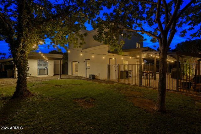 15233 N 51ST Street, Scottsdale, AZ 85254