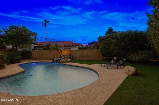 15233 N 51ST Street, Scottsdale, AZ 85254