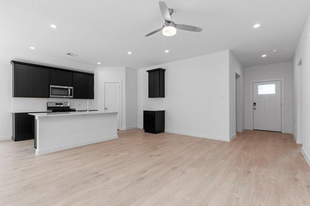 8027 Marconi Corsco Drive, Richmond, TX 77406