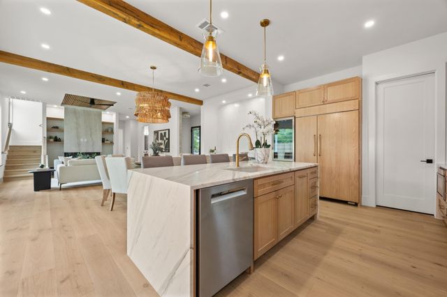 4801 W Frances PL, Austin, TX 78731
