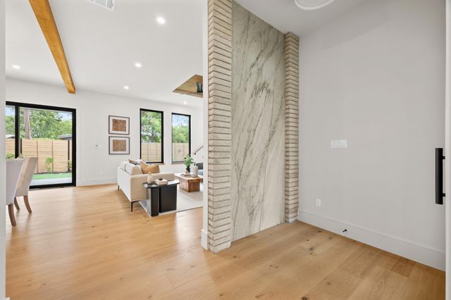 4801 W Frances PL, Austin, TX 78731