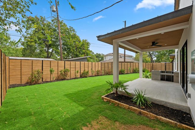 4801 W Frances PL, Austin, TX 78731