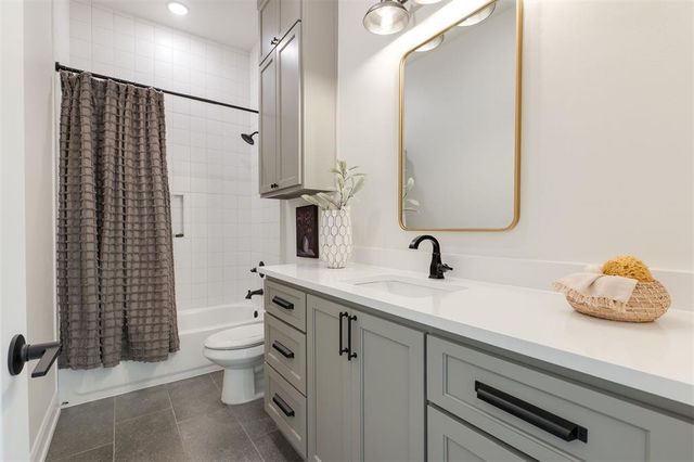 8200 Red Feather, Arcadia, OK 73007