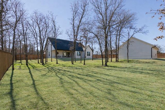 8200 Red Feather, Arcadia, OK 73007