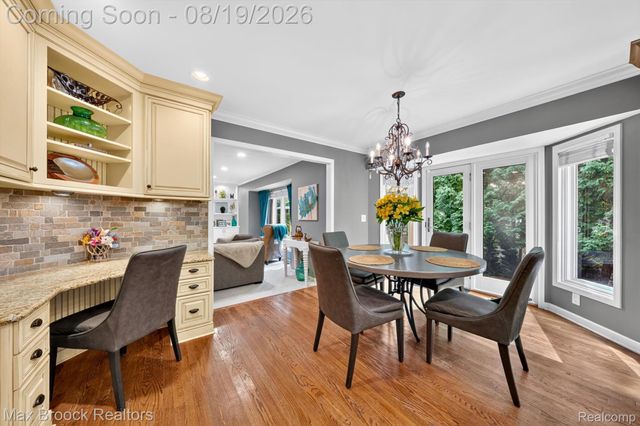 27261 Apple Tree Lane, Franklin Village, MI 48025
