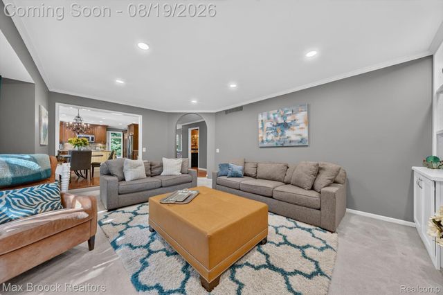 27261 Apple Tree Lane, Franklin Village, MI 48025