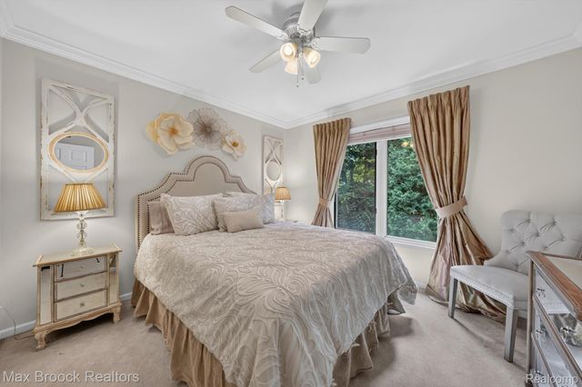 27261 Apple Tree Lane, Franklin Village, MI 48025