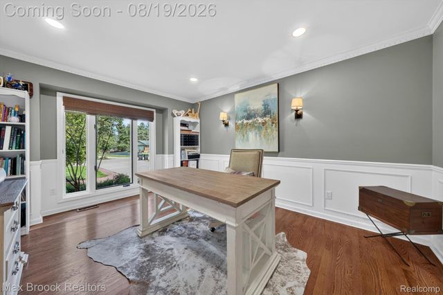27261 Apple Tree Lane, Franklin Village, MI 48025