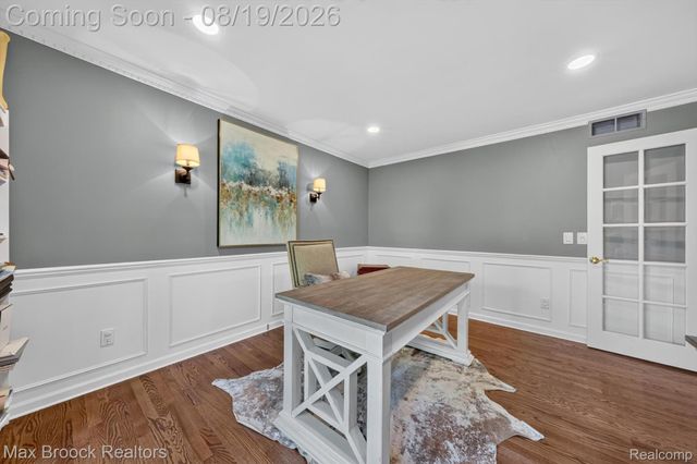 27261 Apple Tree Lane, Franklin Village, MI 48025