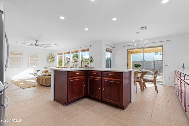 3771 E BETSY Lane, Gilbert, AZ 85296