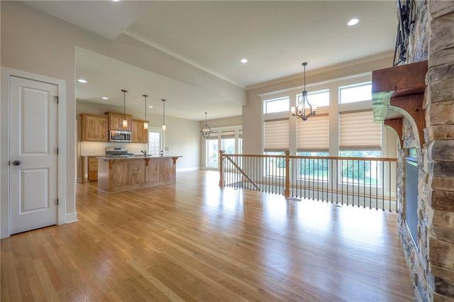 1225 Buckingham Court, Raymore, MO 64083