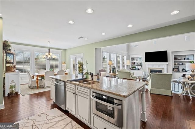 210 Brookwood Estates Drive, Alpharetta, GA 30005