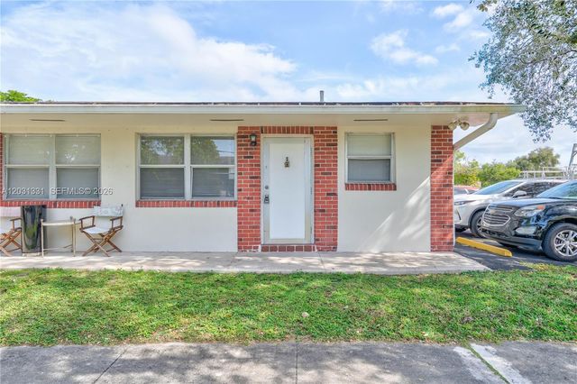 856 SW 10th Street 1, Hallandale Beach, FL 33009
