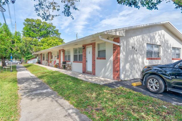 856 SW 10th Street 1, Hallandale Beach, FL 33009