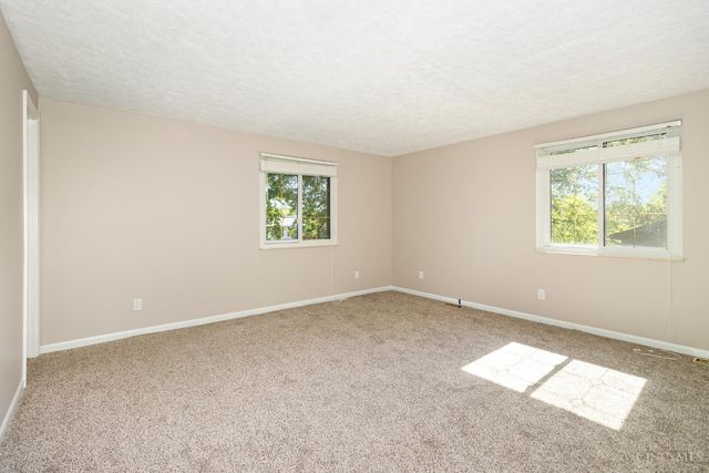 3227 Algus Lane, Green Twp, OH 45248