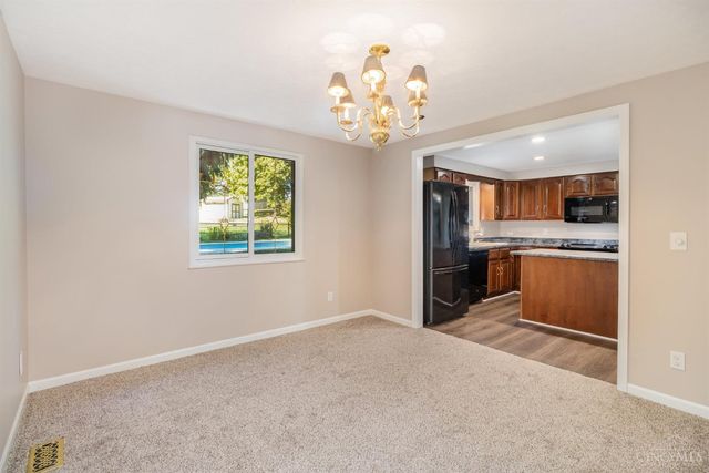 3227 Algus Lane, Green Twp, OH 45248