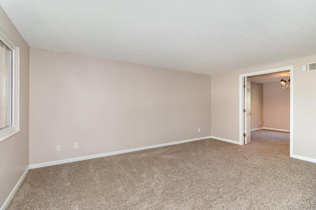 3227 Algus Lane, Green Twp, OH 45248