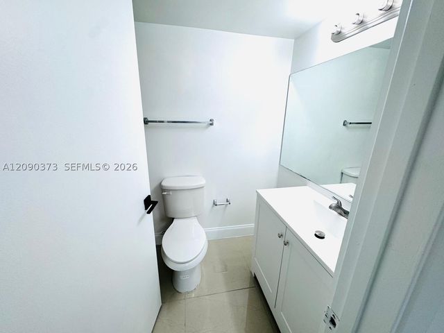 8730 N Sherman Cir 302, Miramar, FL 33025