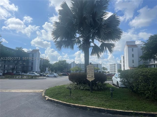 8730 N Sherman Cir 302, Miramar, FL 33025