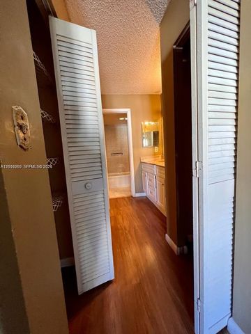 3300 Spanish Moss Terrace 206, Lauderhill, FL 33319