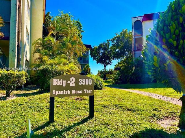 3300 Spanish Moss Terrace 206, Lauderhill, FL 33319