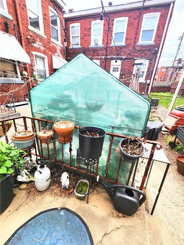 4634 Modoc Way, Lawrenceville, PA 15201