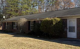 173 Elvernia Avenue, Lexington, NC 27292