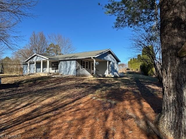 117 Ed Nixon Road, Thurmond, NC 28683
