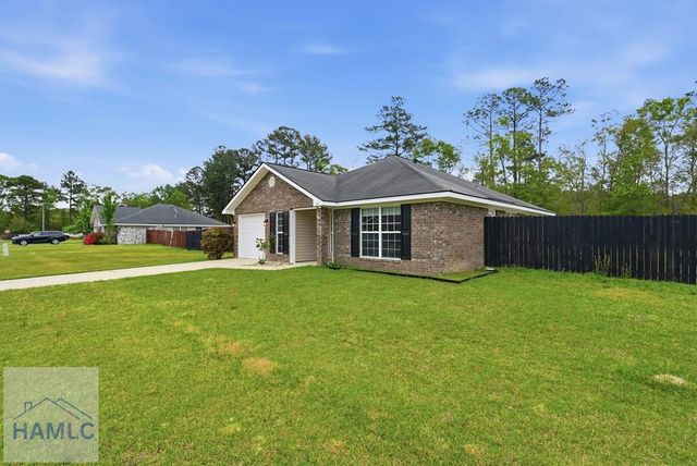 63 Pine View Drive SE, Ludowici, GA 31316