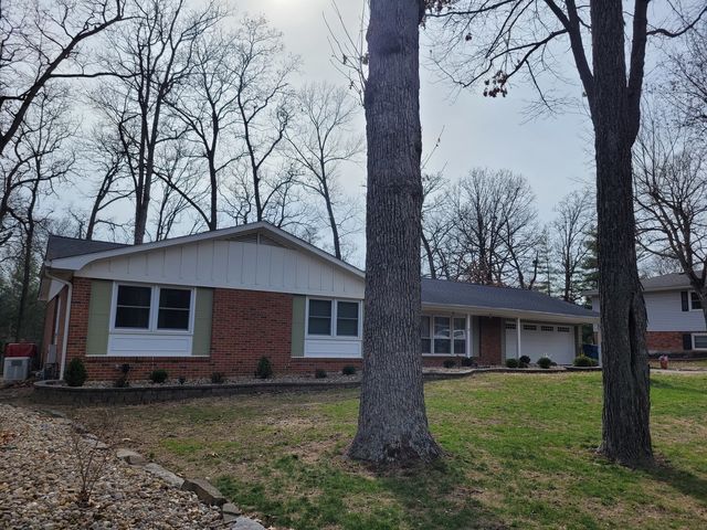 25 Wildwood Drive, Mt Vernon, IL 62864