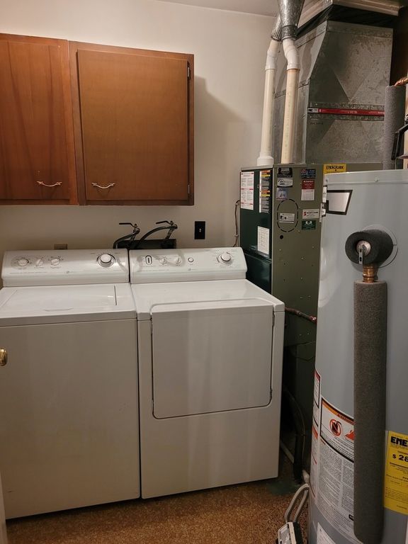 Image 38 of property listing at 25 Wildwood Drive, Mt Vernon, IL 62864