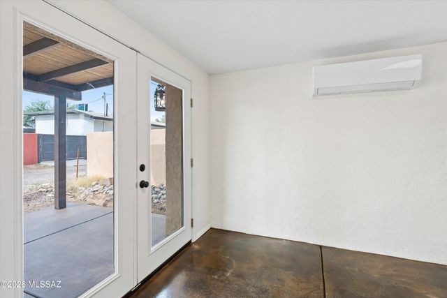 1320 E Hampton Street, Tucson, AZ 85719