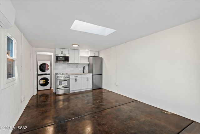 1320 E Hampton Street, Tucson, AZ 85719