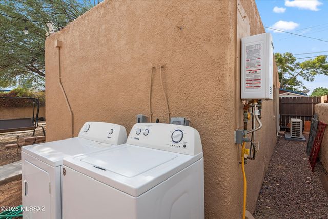 1320 E Hampton Street, Tucson, AZ 85719