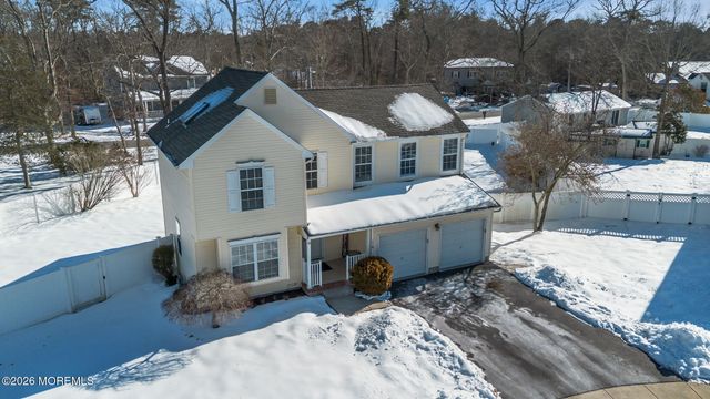 16 S Olympia Drive, Waretown, NJ 08758