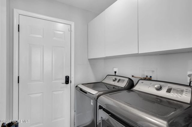 16 S Olympia Drive, Waretown, NJ 08758