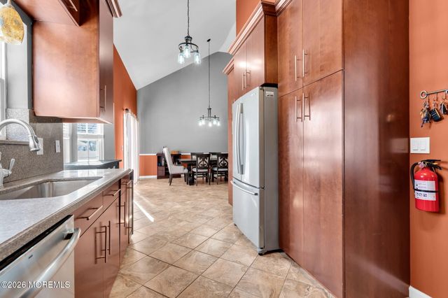 16 S Olympia Drive, Waretown, NJ 08758