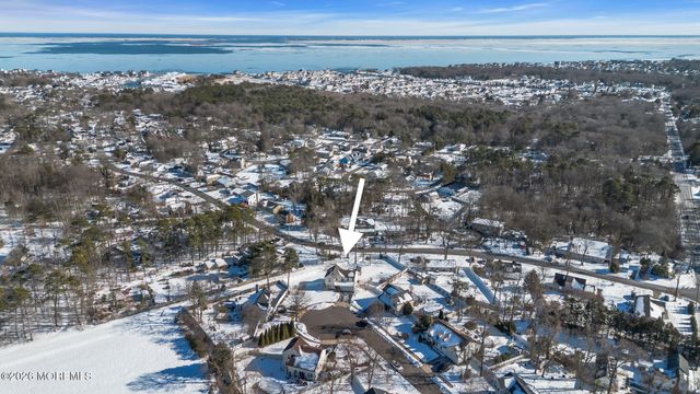 16 S Olympia Drive, Waretown, NJ 08758