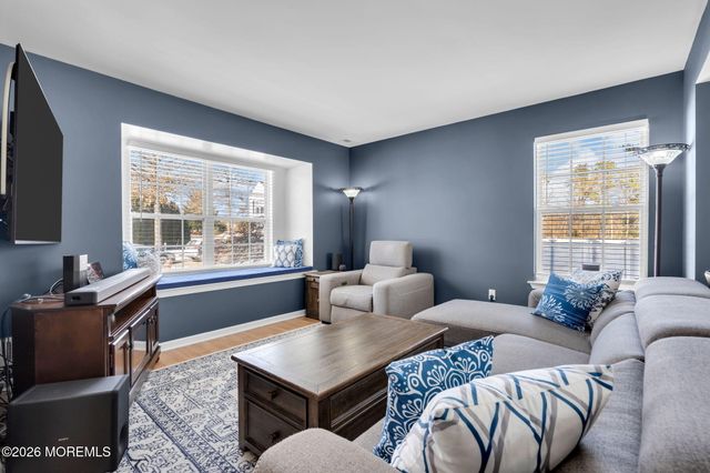 16 S Olympia Drive, Waretown, NJ 08758