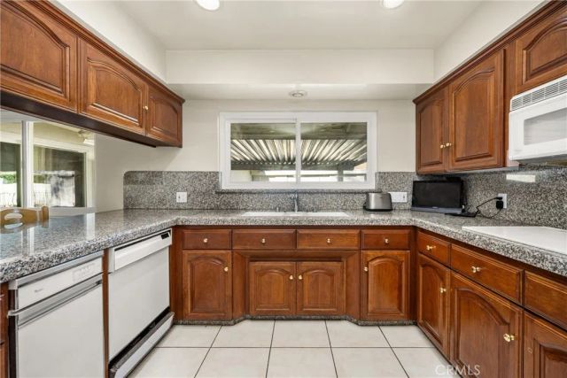 13614 Dall Lane, North Tustin, CA 92705