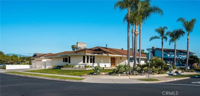 13614 Dall Lane, North Tustin, CA 92705