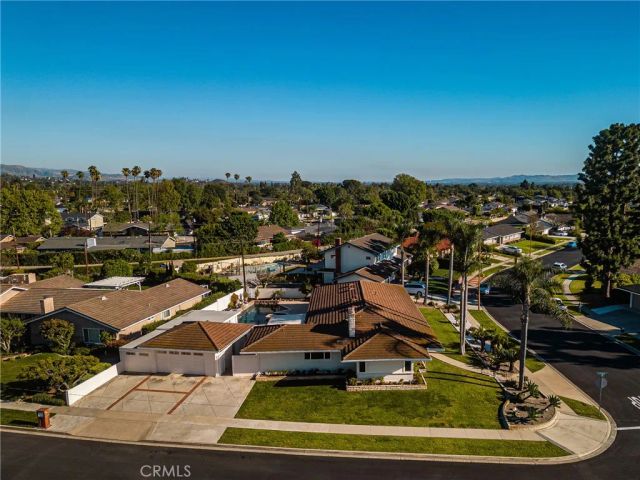 13614 Dall Lane, North Tustin, CA 92705