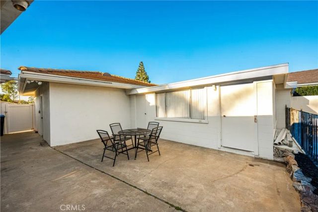 13614 Dall Lane, North Tustin, CA 92705