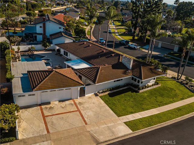 13614 Dall Lane, North Tustin, CA 92705
