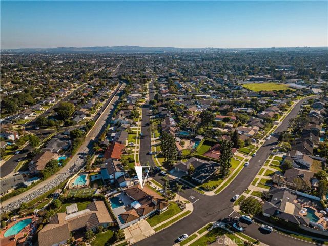 13614 Dall Lane, North Tustin, CA 92705