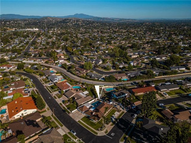 13614 Dall Lane, North Tustin, CA 92705